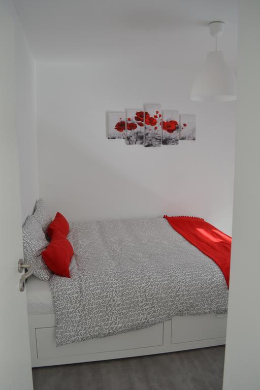 La Boite Rouge Apartment Stavelot Bagian luar foto