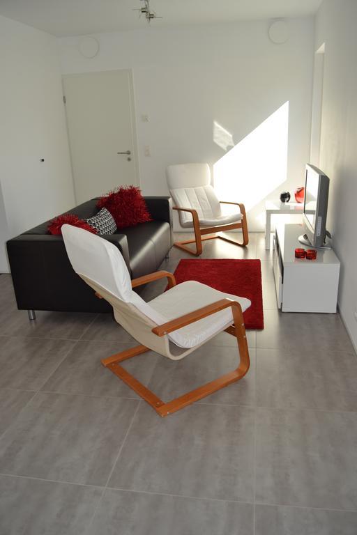 La Boite Rouge Apartment Stavelot Bagian luar foto
